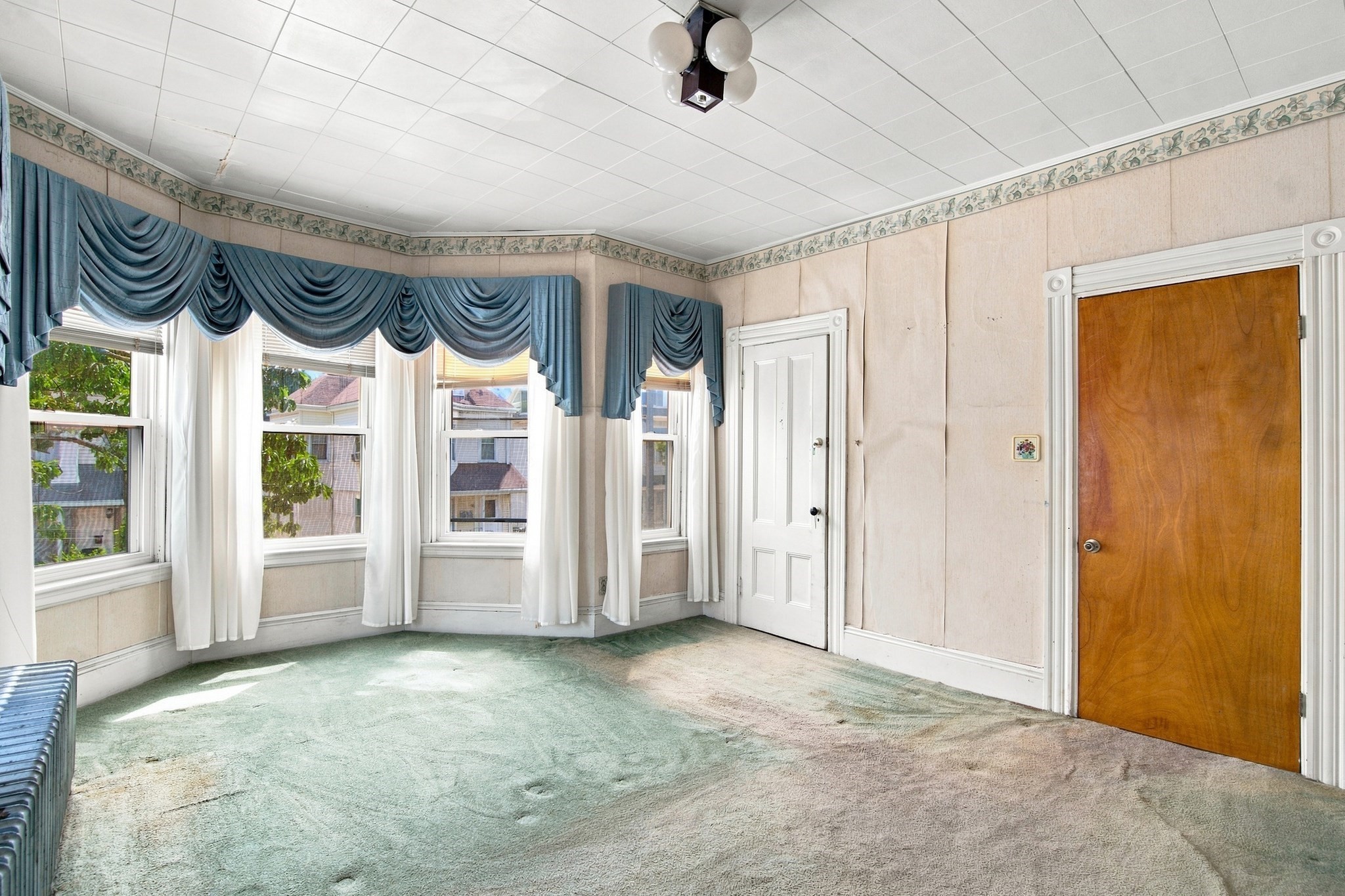 75 Woodrow Avenue Property Photo 20
