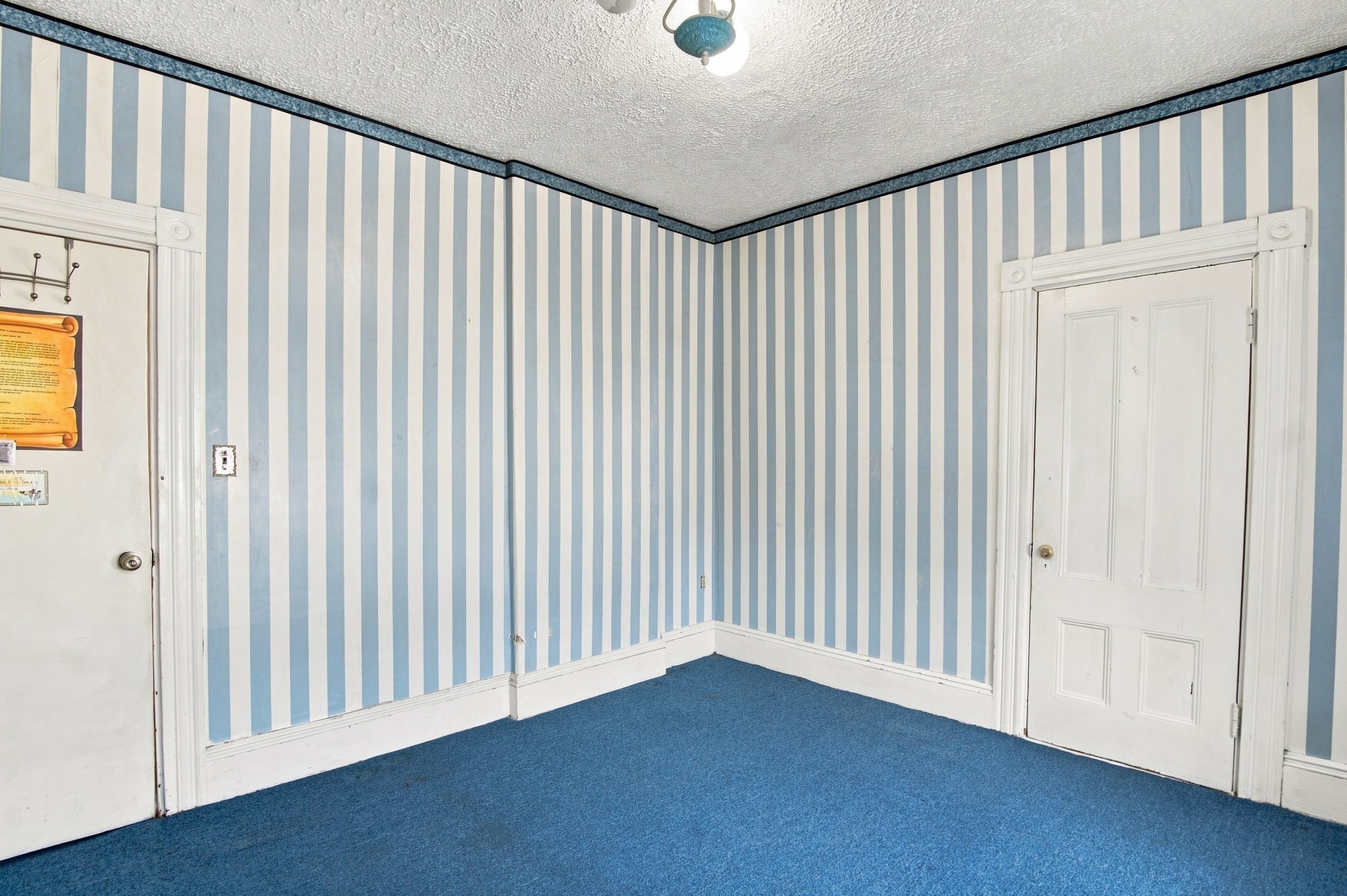 75 Woodrow Avenue Property Photo 23