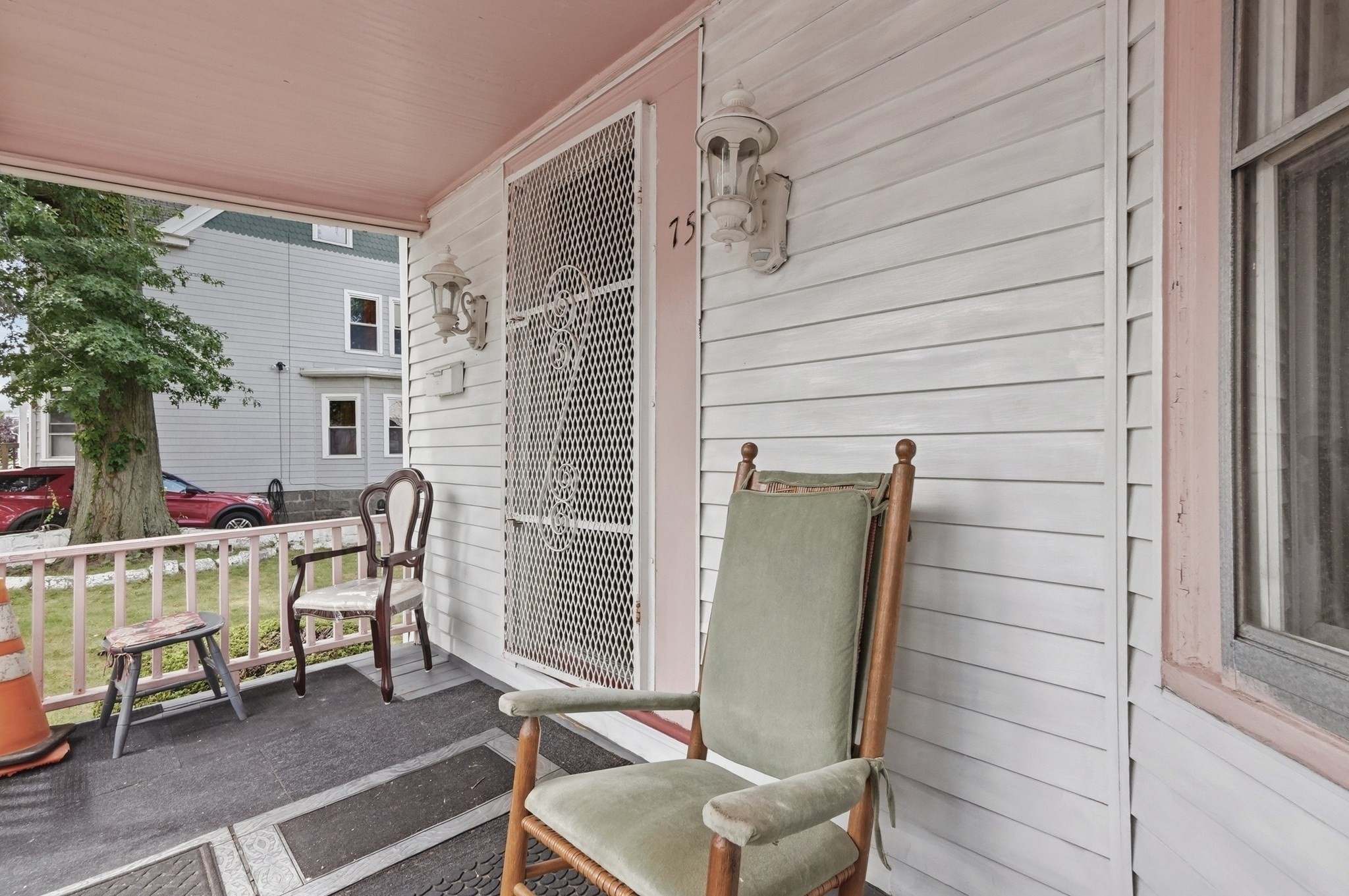 75 Woodrow Avenue Property Photo 34