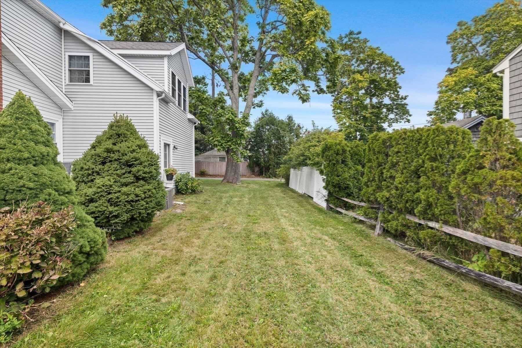 4 Wharf Ln Property Photo 23