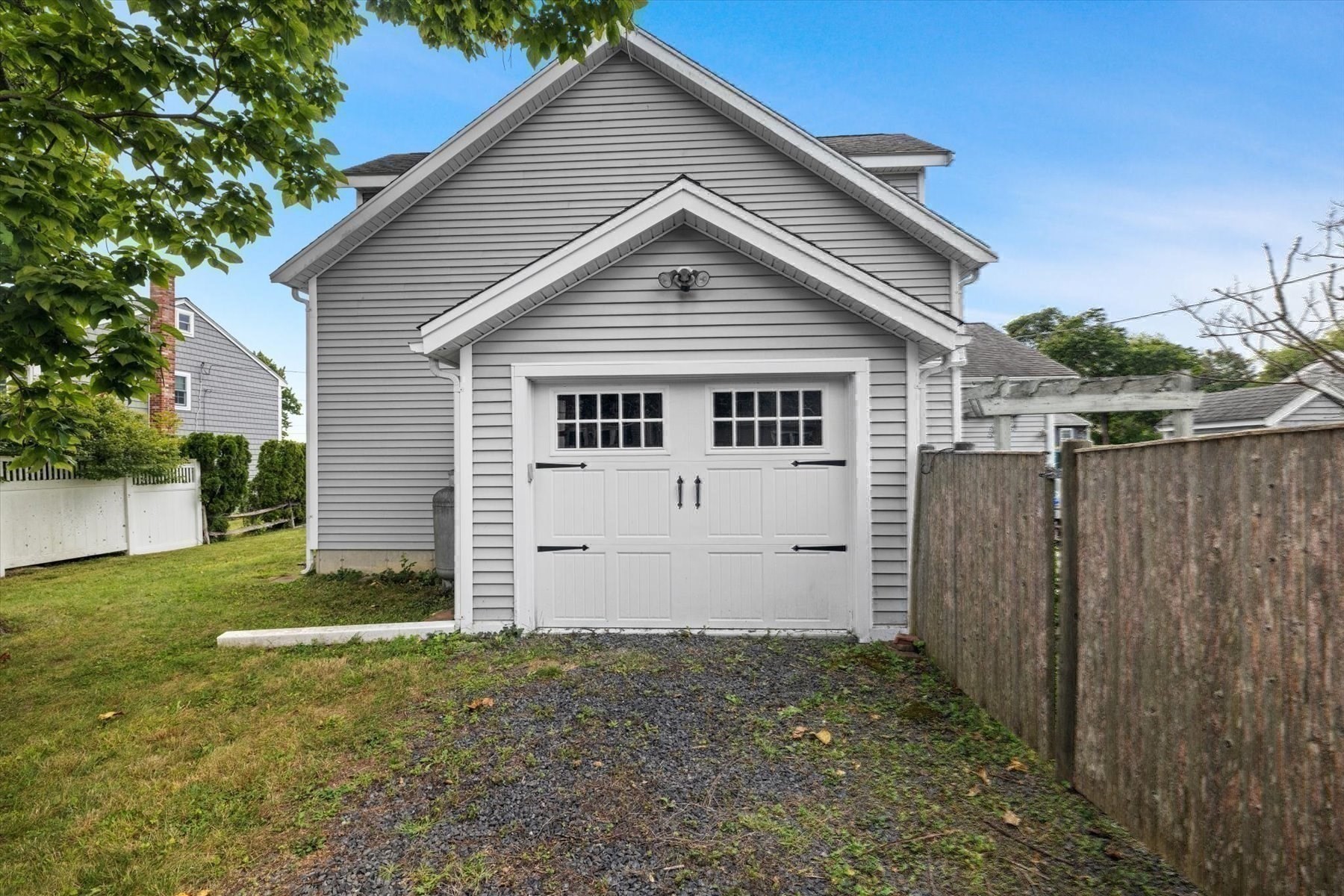 4 Wharf Ln Property Photo 24