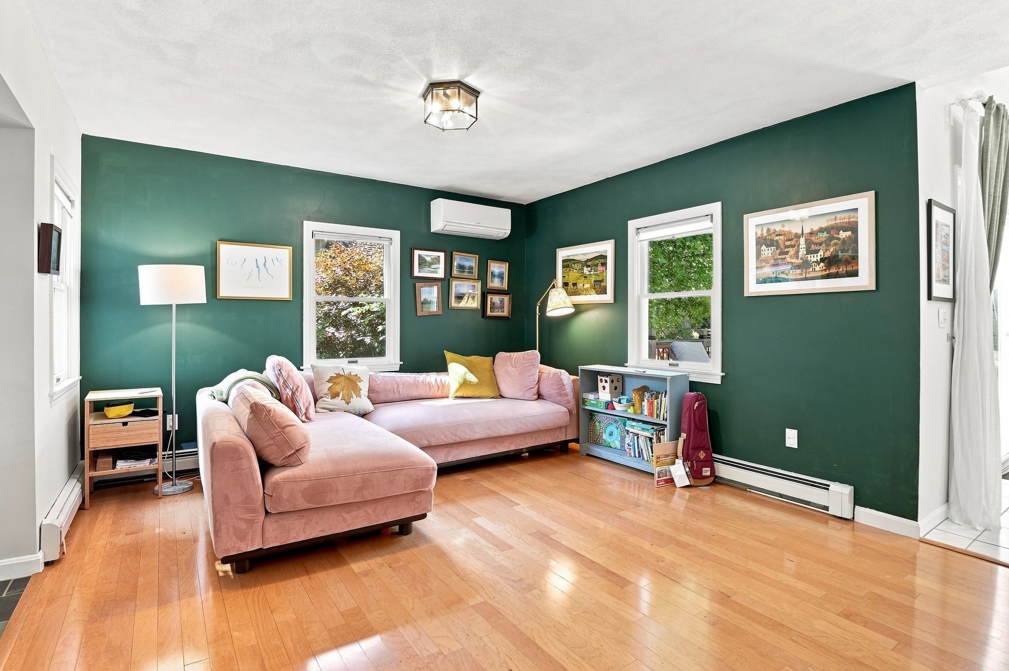 19 Forest Avenue Property Photo 4