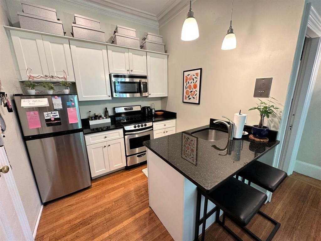 7 Hereford St. # 5 Property Photo 2