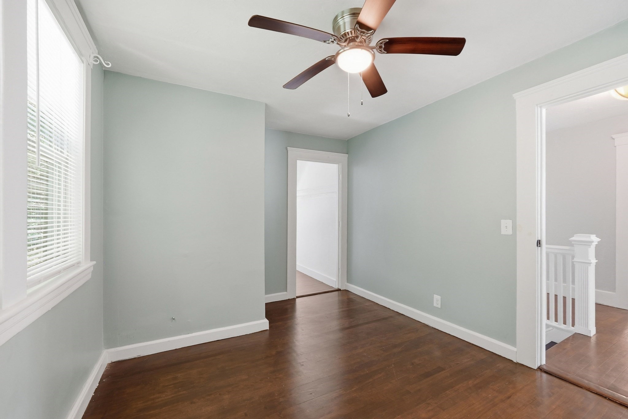 14 Saint Elmo Road Property Photo 16