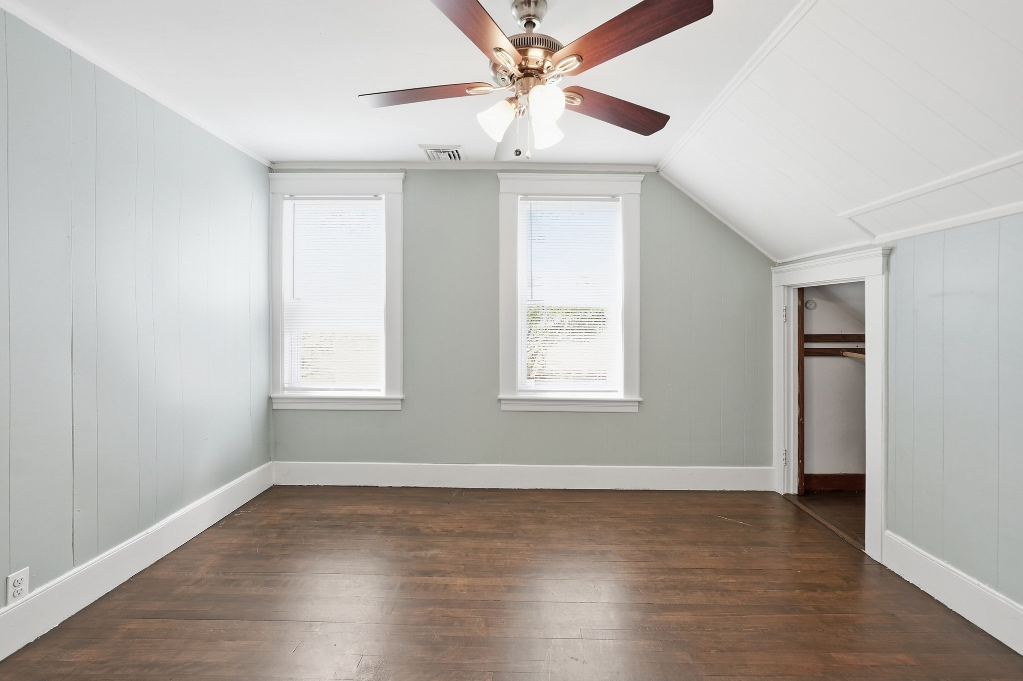 14 Saint Elmo Road Property Photo 20