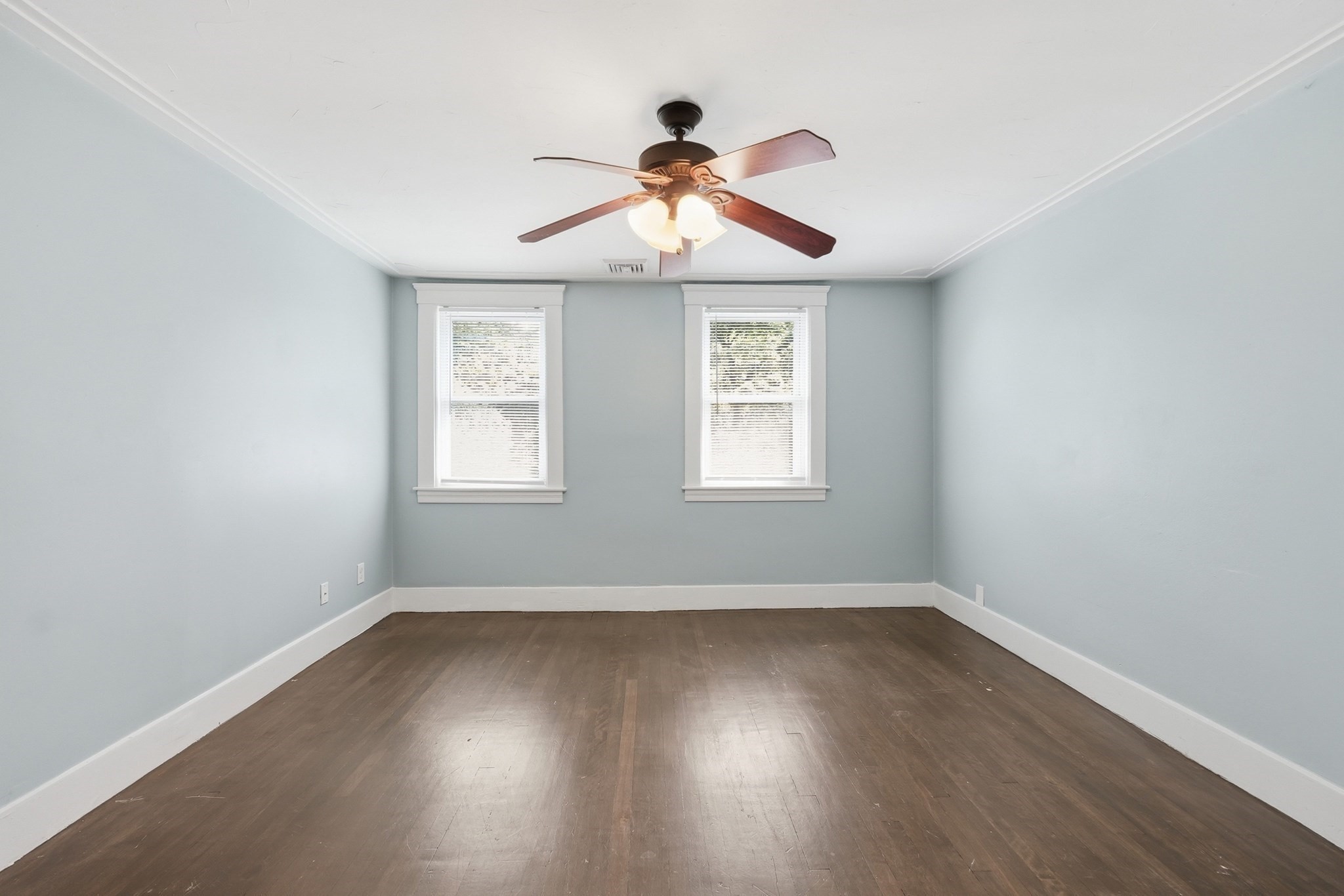 14 Saint Elmo Road Property Photo 25