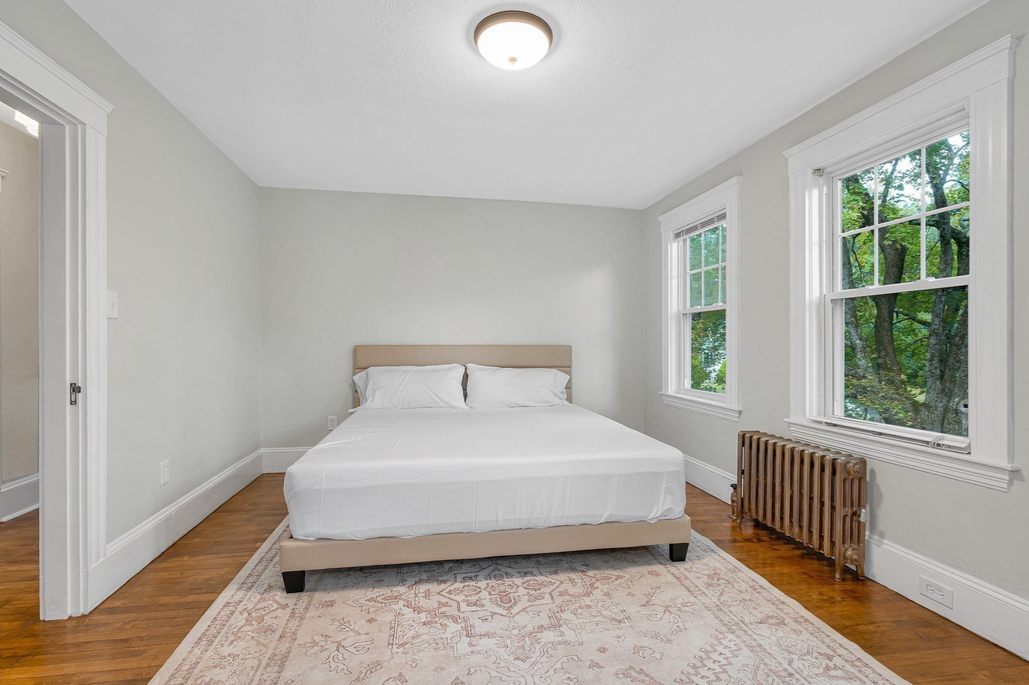 30 Woodrow Ave Property Photo 15