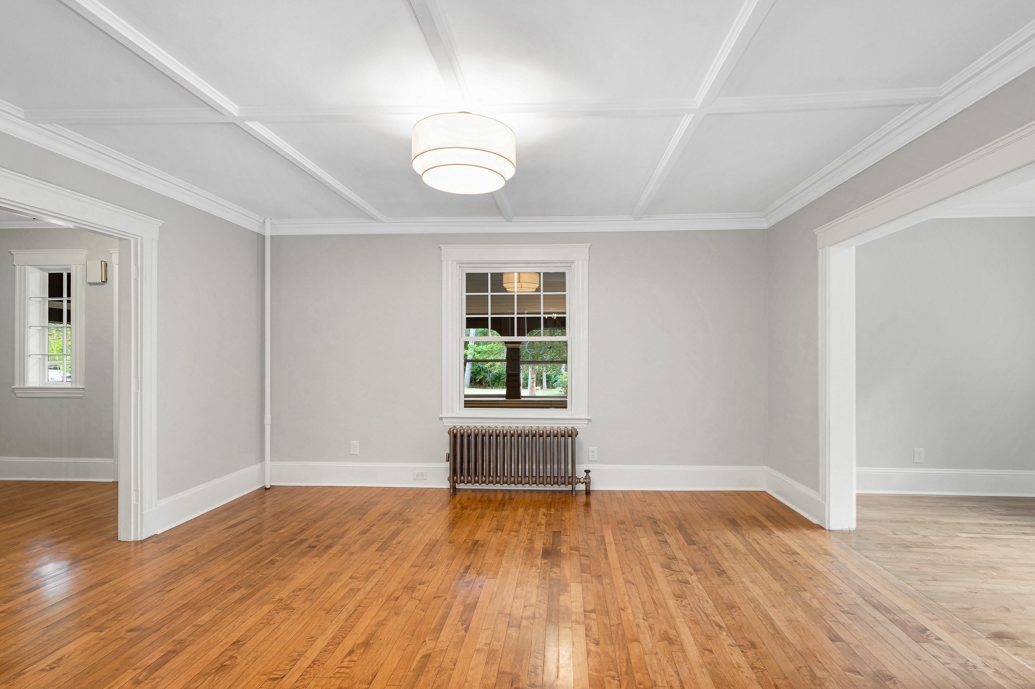 30 Woodrow Ave Property Photo 25