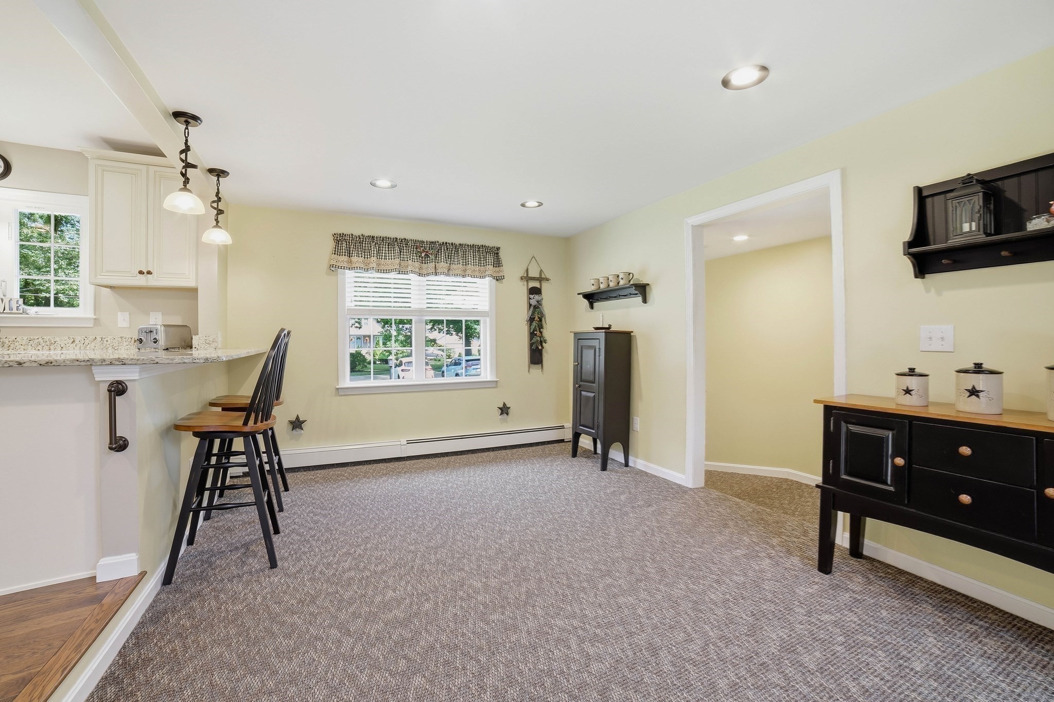 425 River Road Property Photo 12