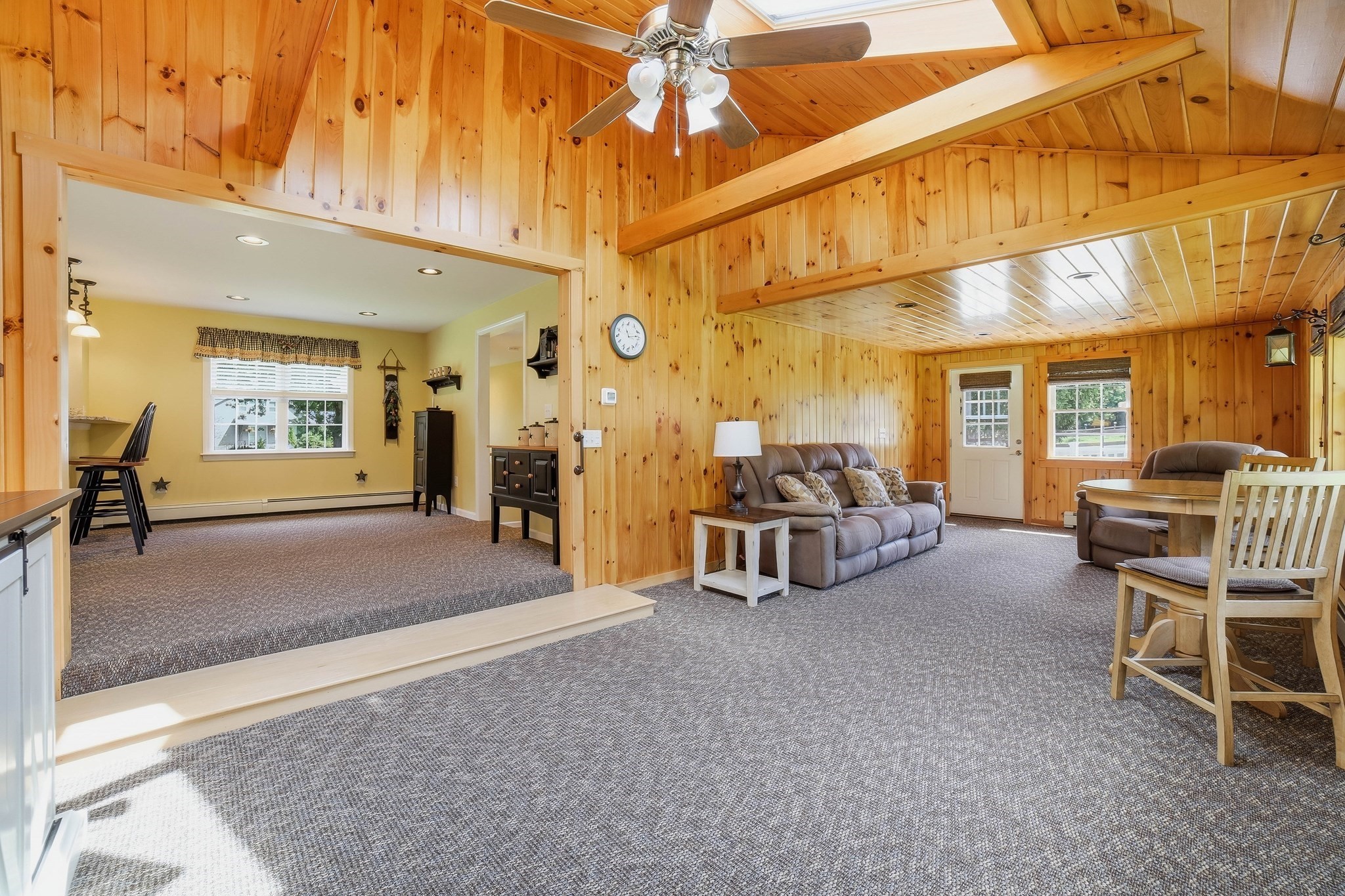 425 River Road Property Photo 16