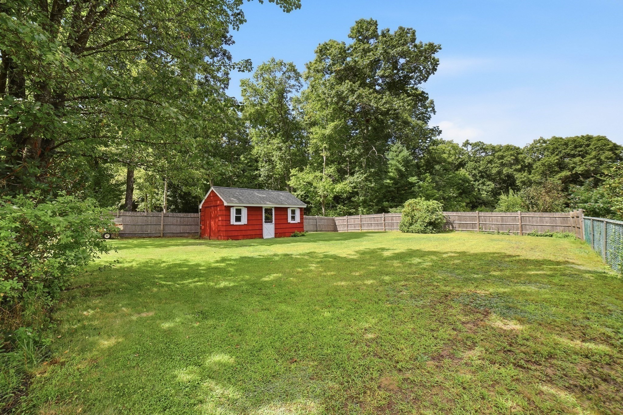 425 River Road Property Photo 26