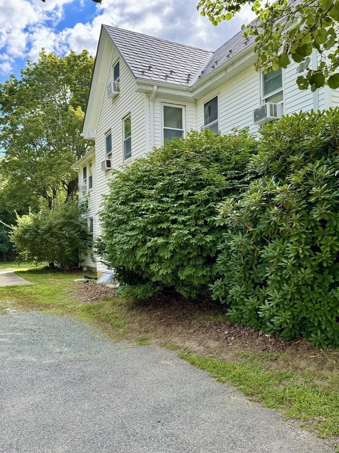 33 E Chestnut St Property Photo 5
