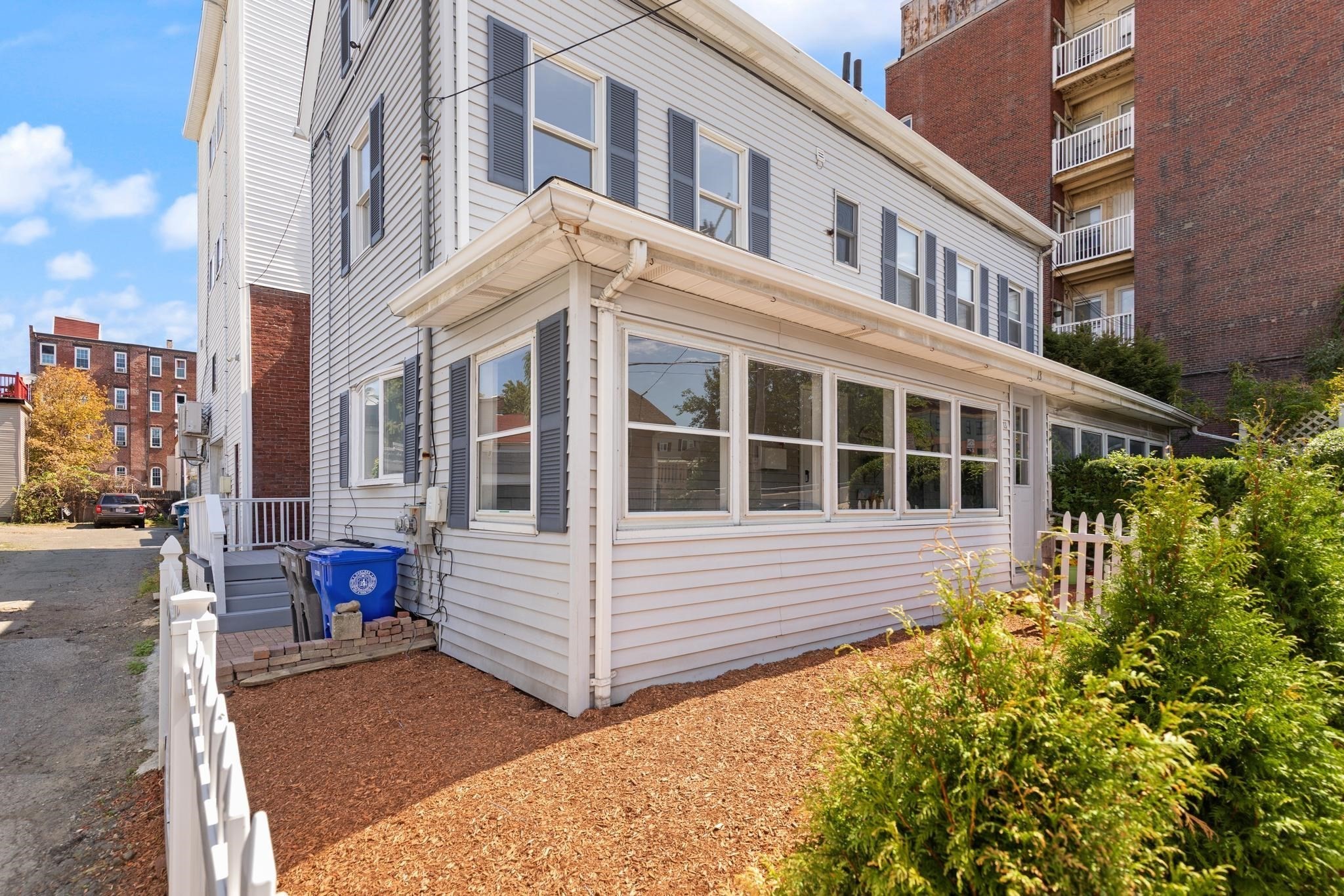 13 Heard Property Photo 5