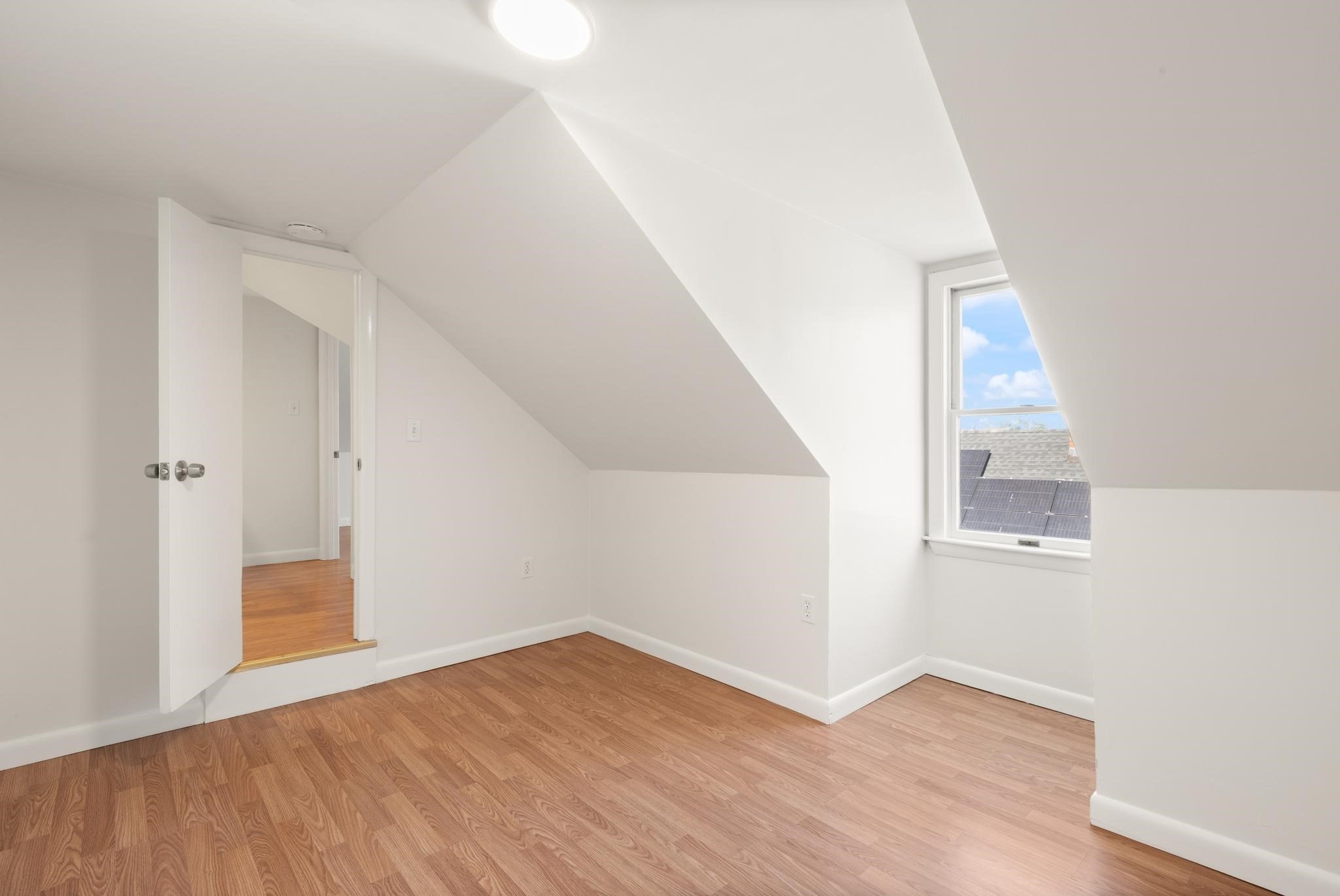 13 Heard Property Photo 27
