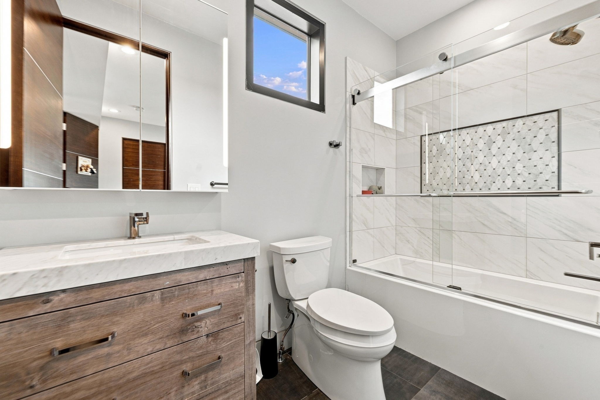 61 Walnut St Property Photo 21