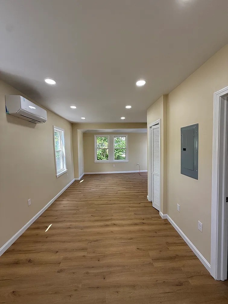 1 Pond Place # 1 Property Photo 10