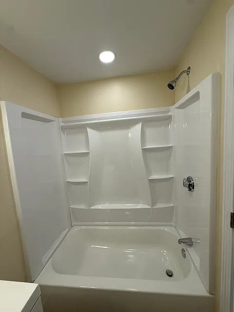 1 Pond Place # 1 Property Photo 15