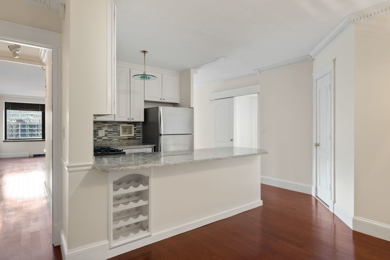 85 East India Row # 10g Property Photo 6
