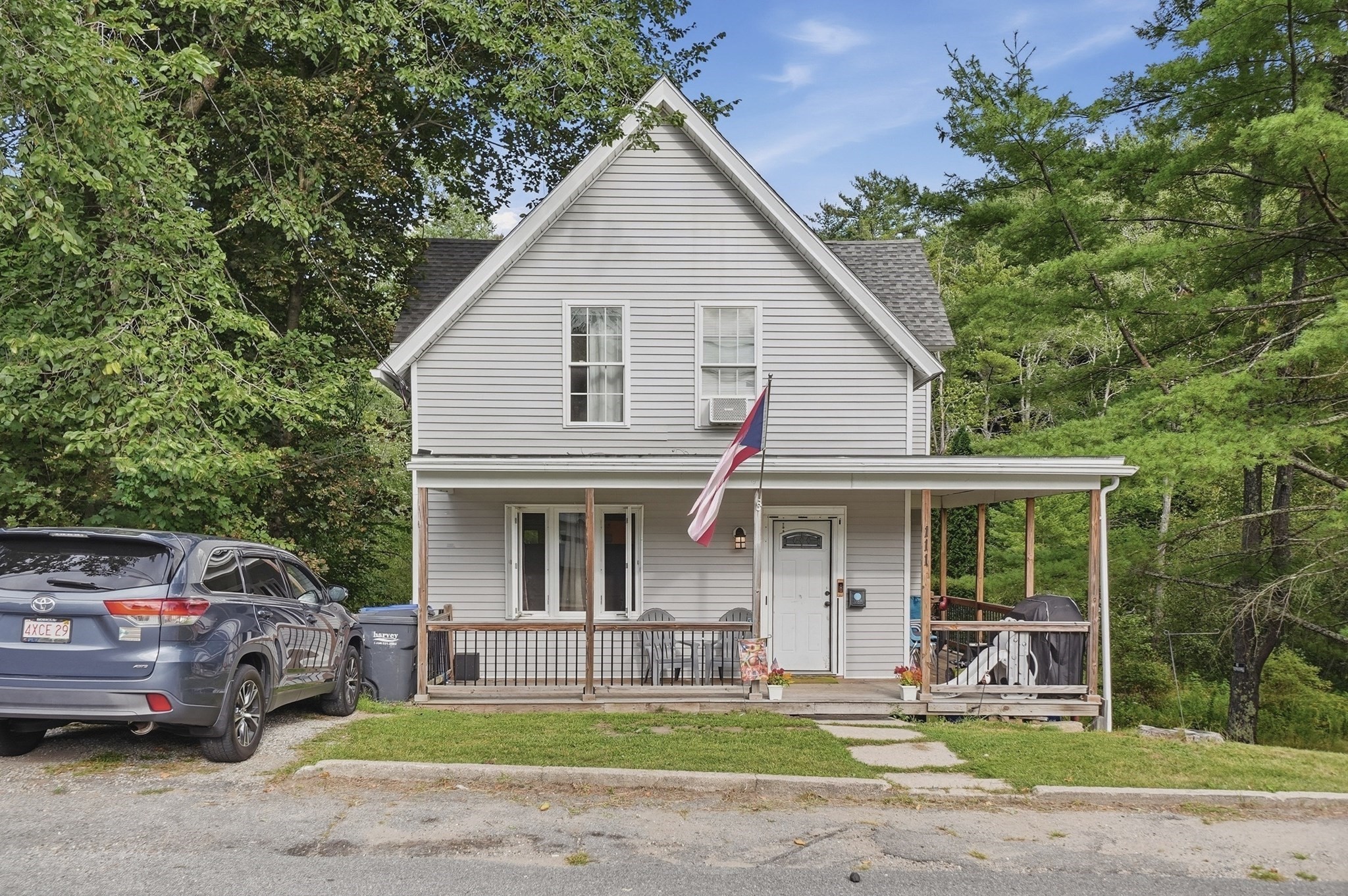 111 Pinedale Avenue Property Photo 1