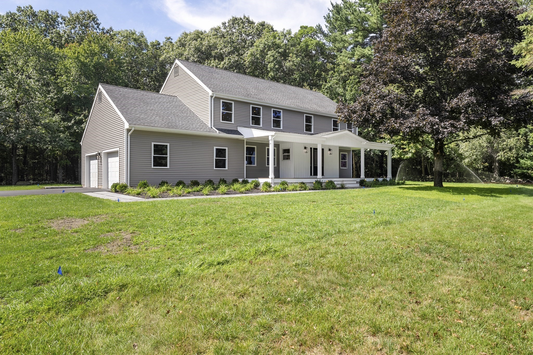 14 Cider Mill Rd Property Photo 1