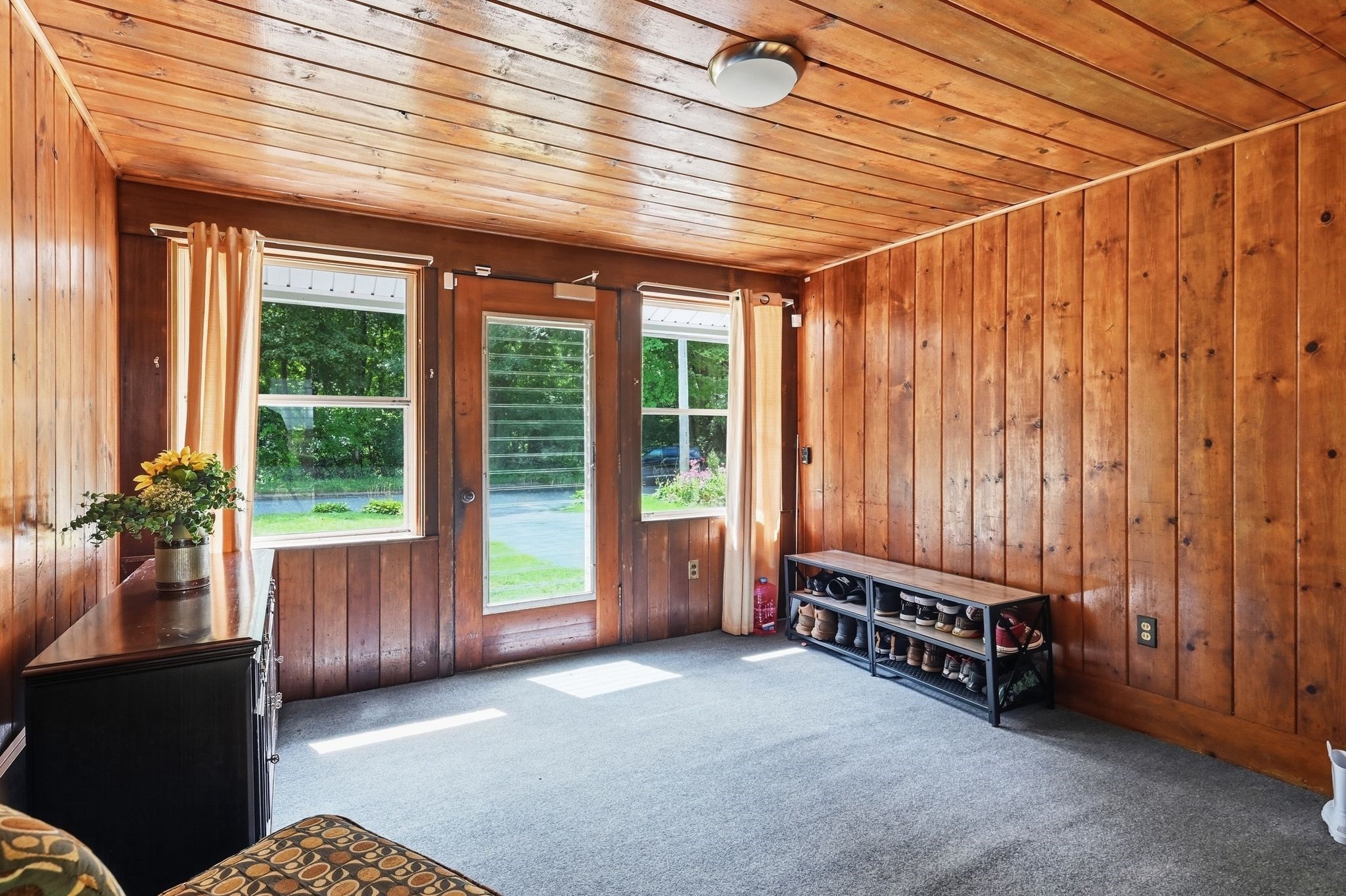 42 N Brook Rd Property Photo 6