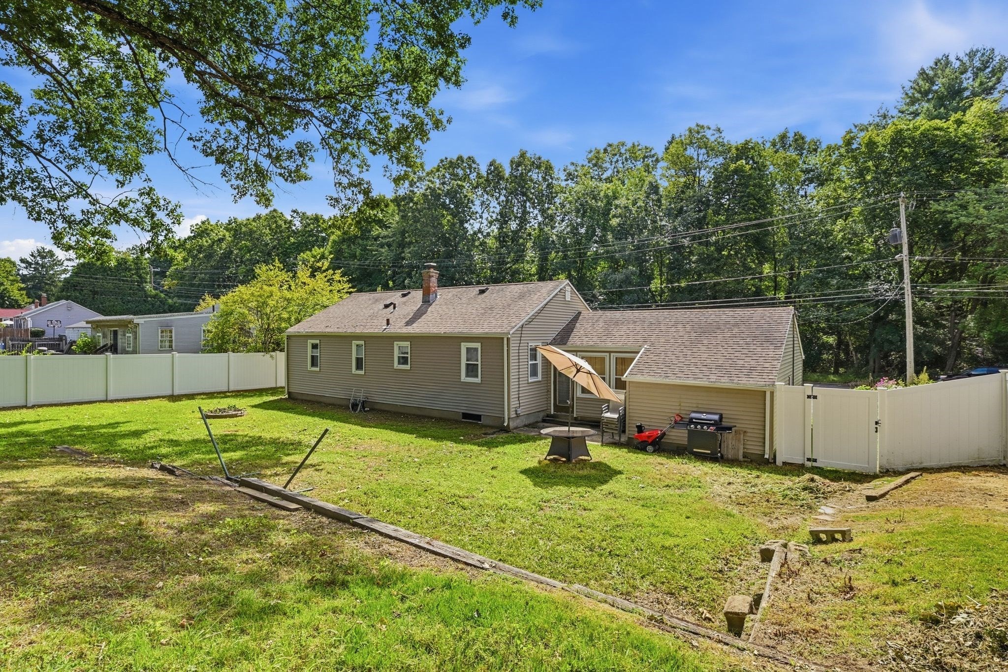 42 N Brook Rd Property Photo 32