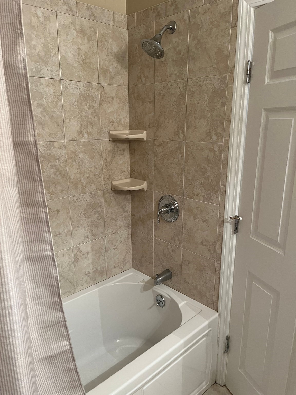 112 Porter St # 5 Property Photo 17