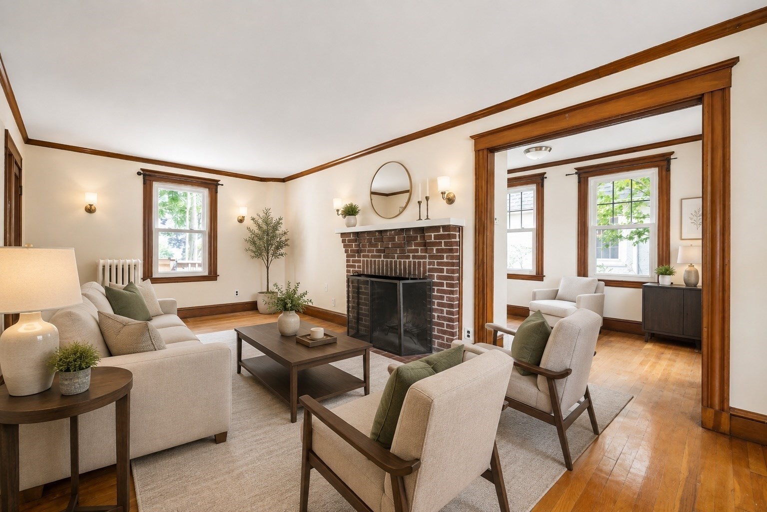 1925 Commonwealth Ave Property Photo 4