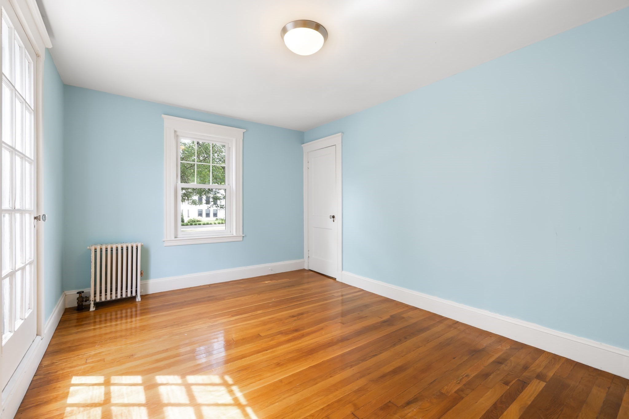 1925 Commonwealth Ave Property Photo 18