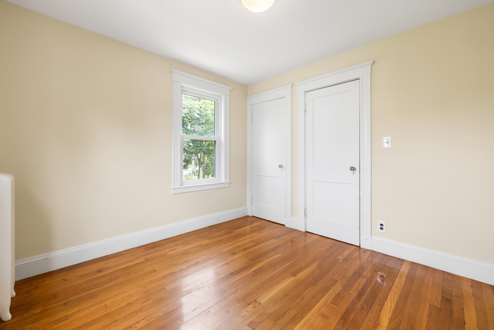 1925 Commonwealth Ave Property Photo 20