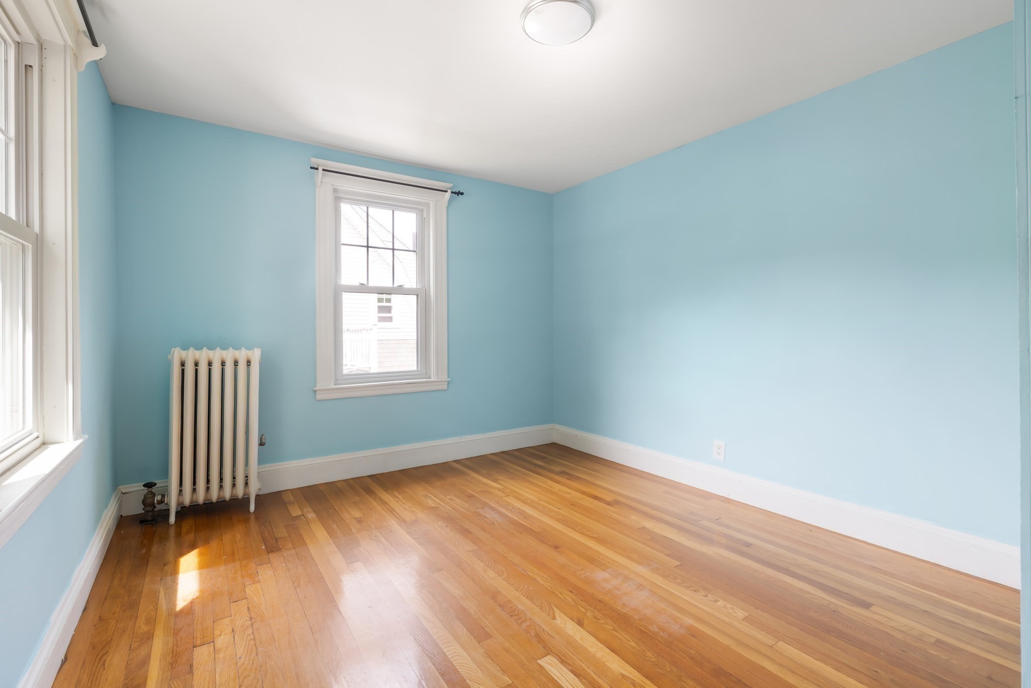 1925 Commonwealth Ave Property Photo 21