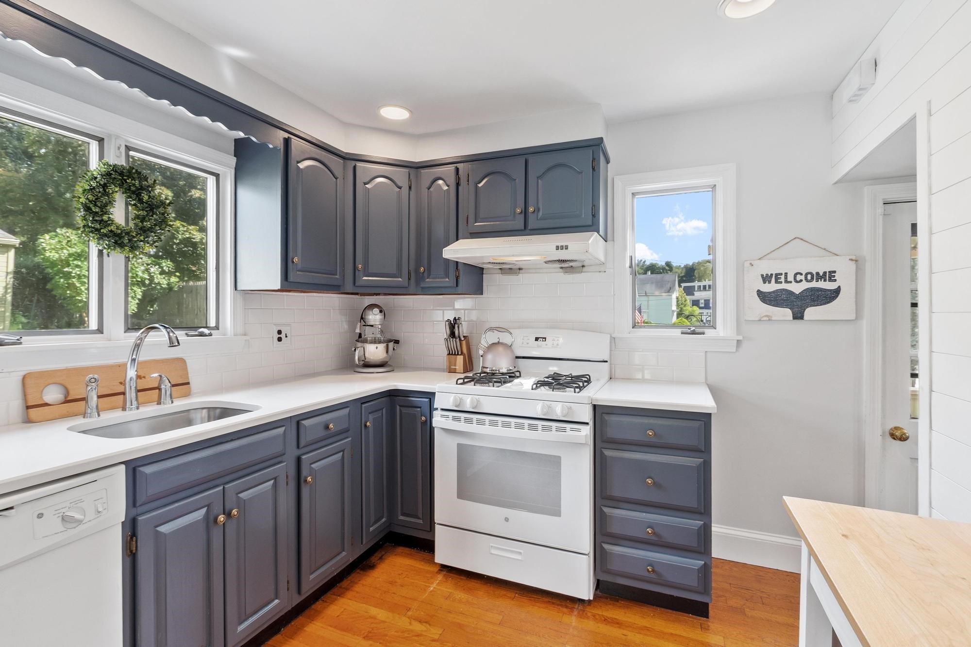 73 Summer Street Property Photo 10