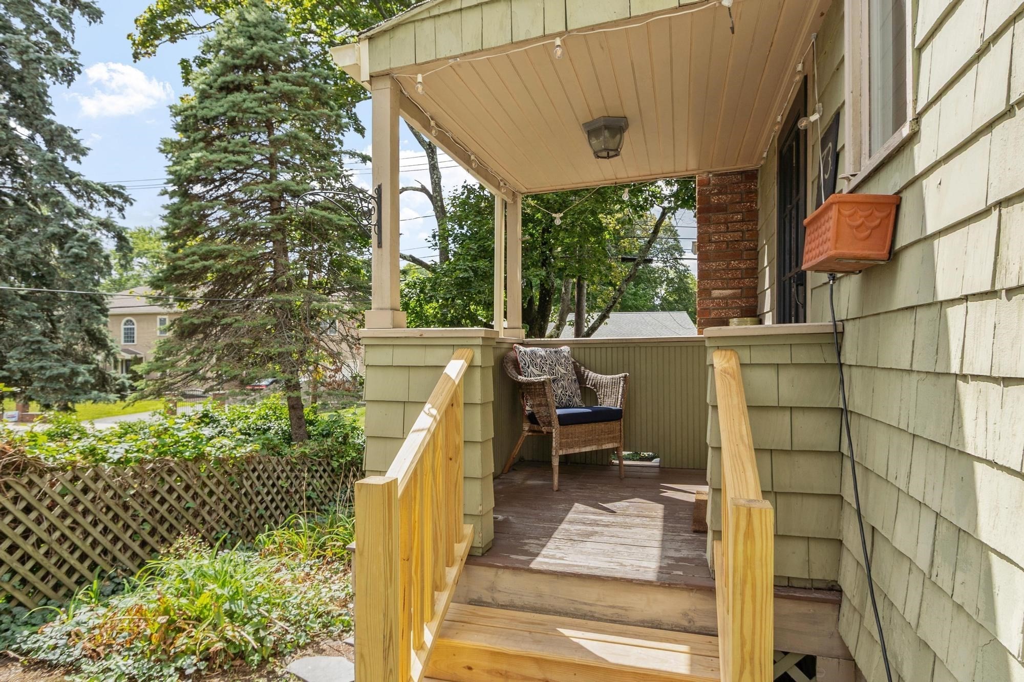 73 Summer Street Property Photo 23