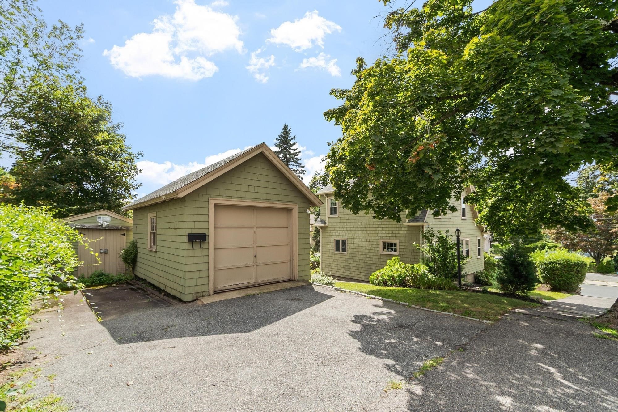 73 Summer Street Property Photo 25