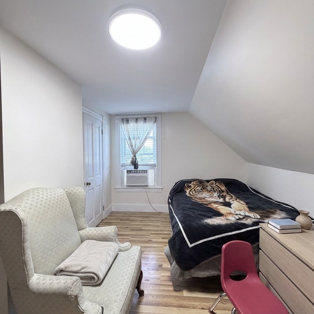 58 Pleasant St Property Photo 26