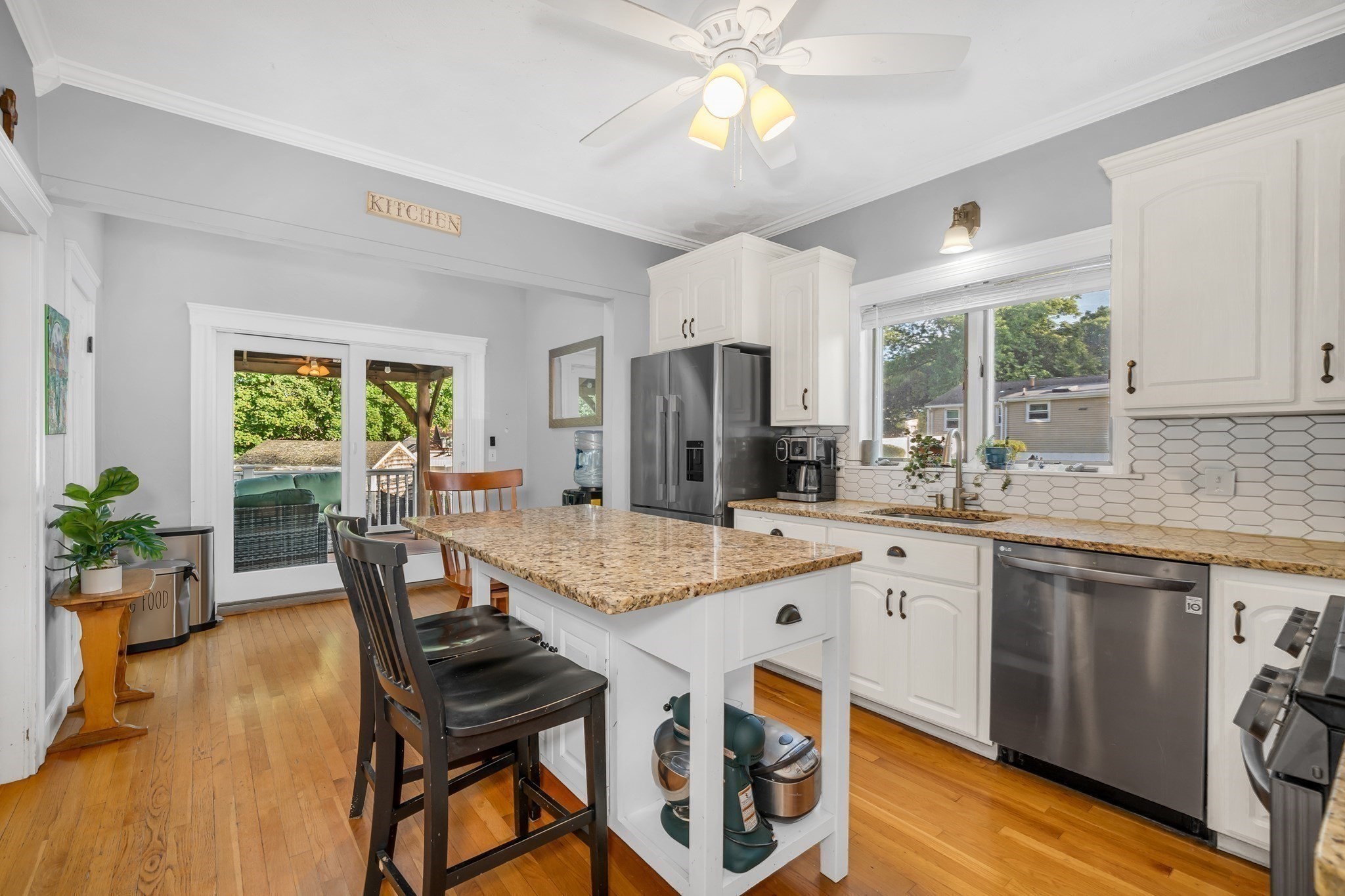 17 Nowell Street Property Photo 6