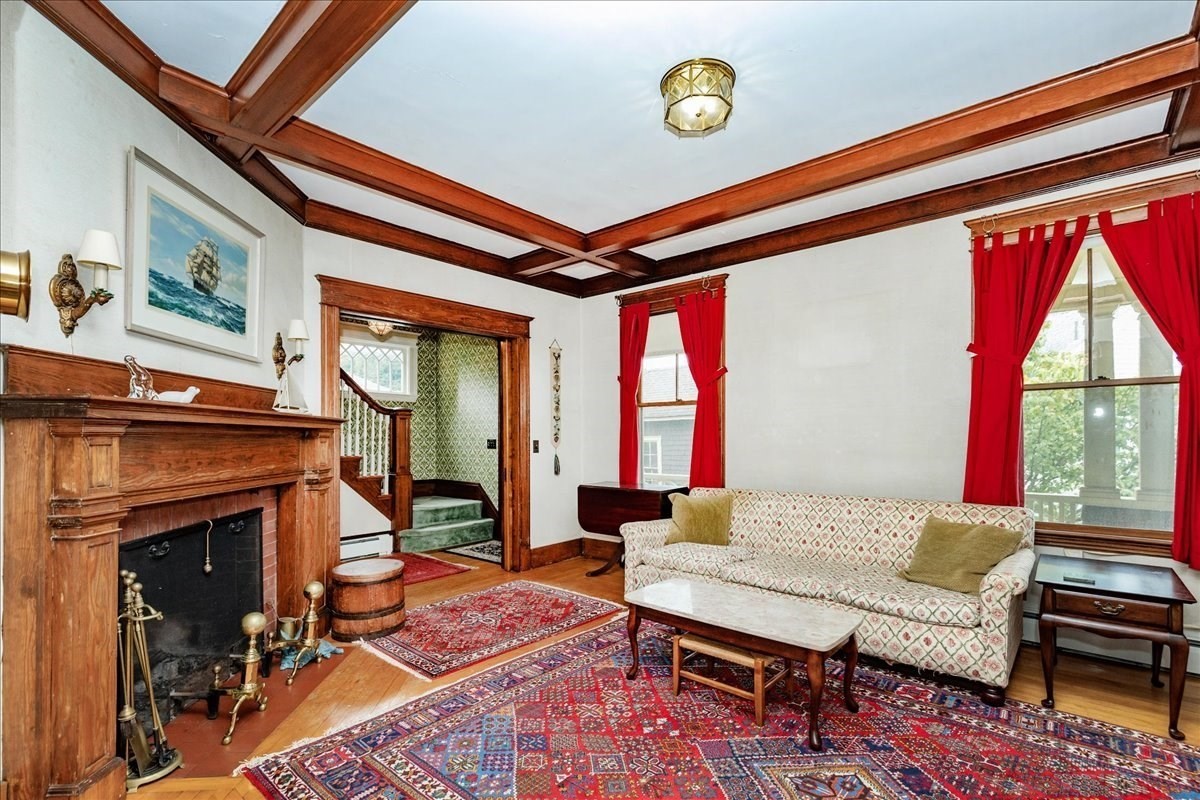 7 Intervale Rd Property Photo 5