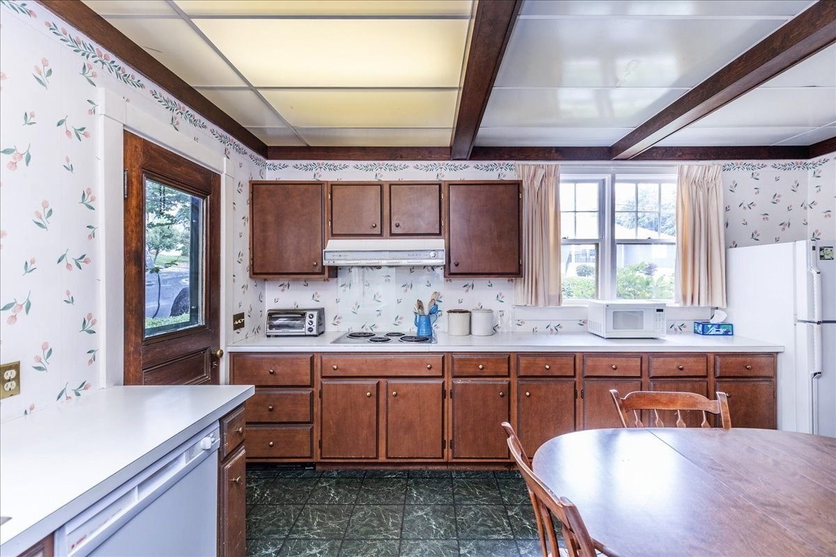 7 Intervale Rd Property Photo 15