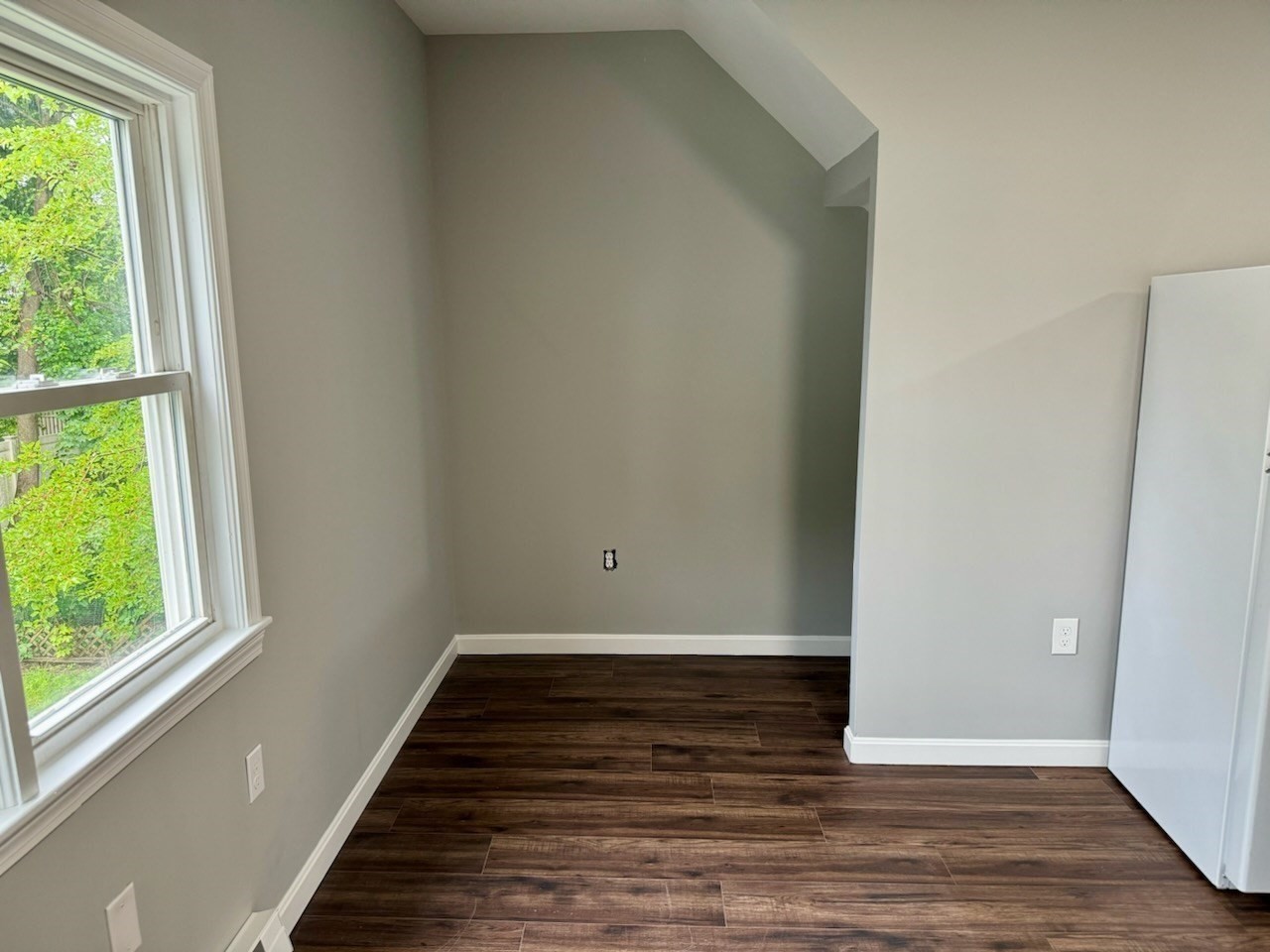 38 Emmons St # 1r Property Photo 7