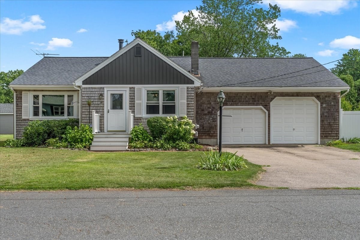 20 Mayflower Road Property Photo 1