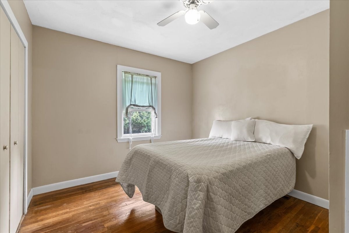 20 Mayflower Road Property Photo 10