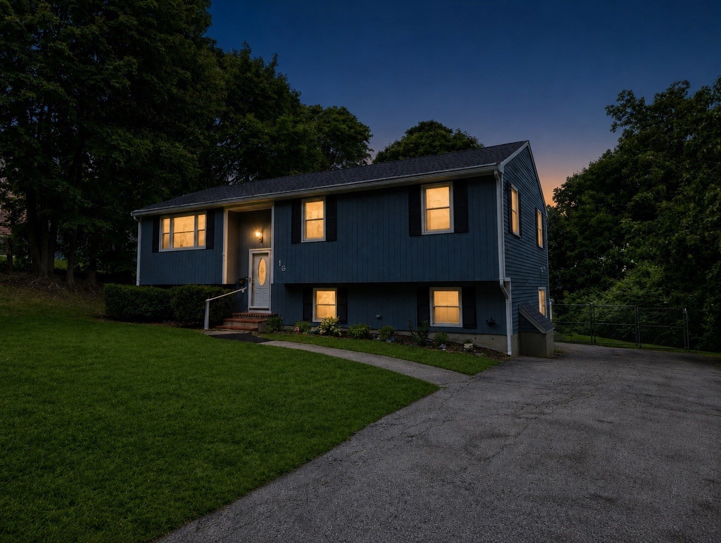 16 Andrew Avenue Property Photo 3