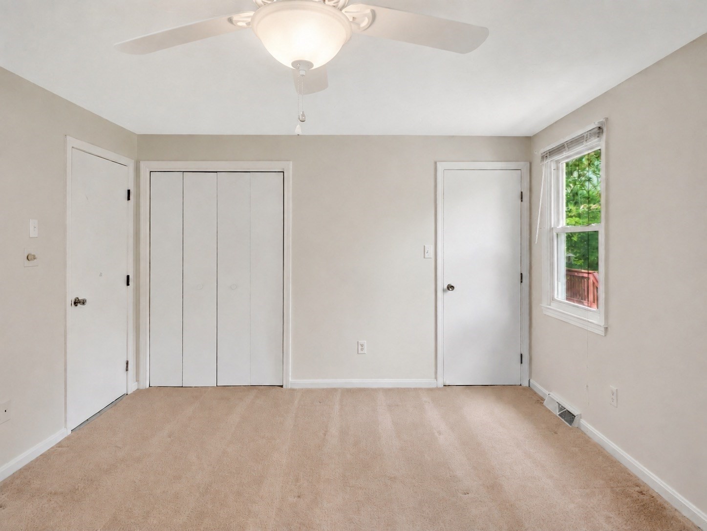 16 Andrew Avenue Property Photo 18
