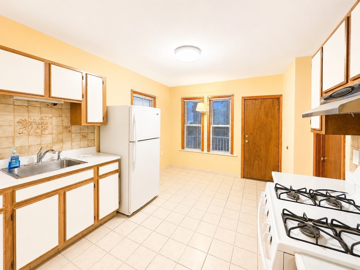 19 Bradford St # 2 Property Photo 10