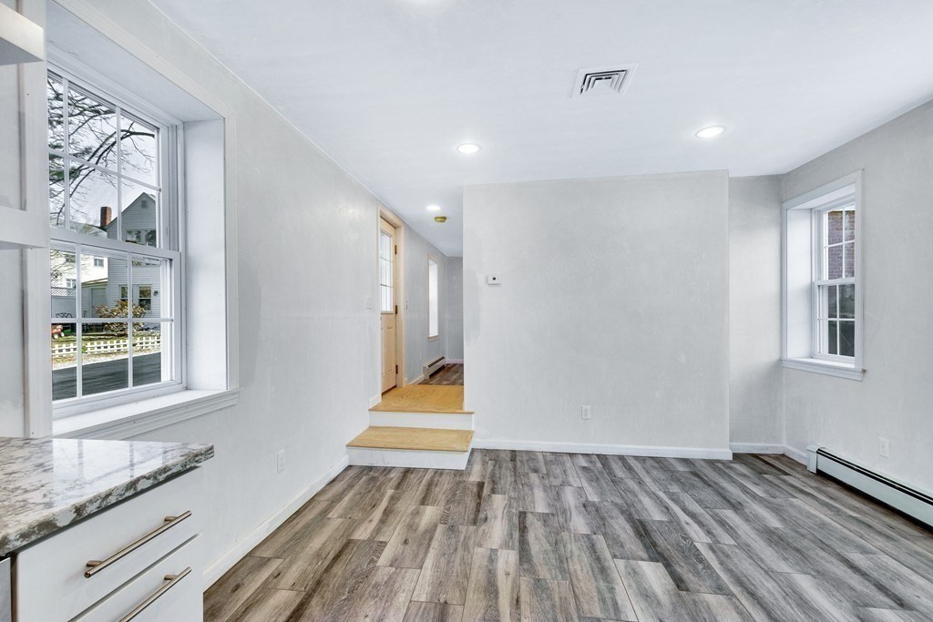 969 Chestnut Street # B Property Photo 3