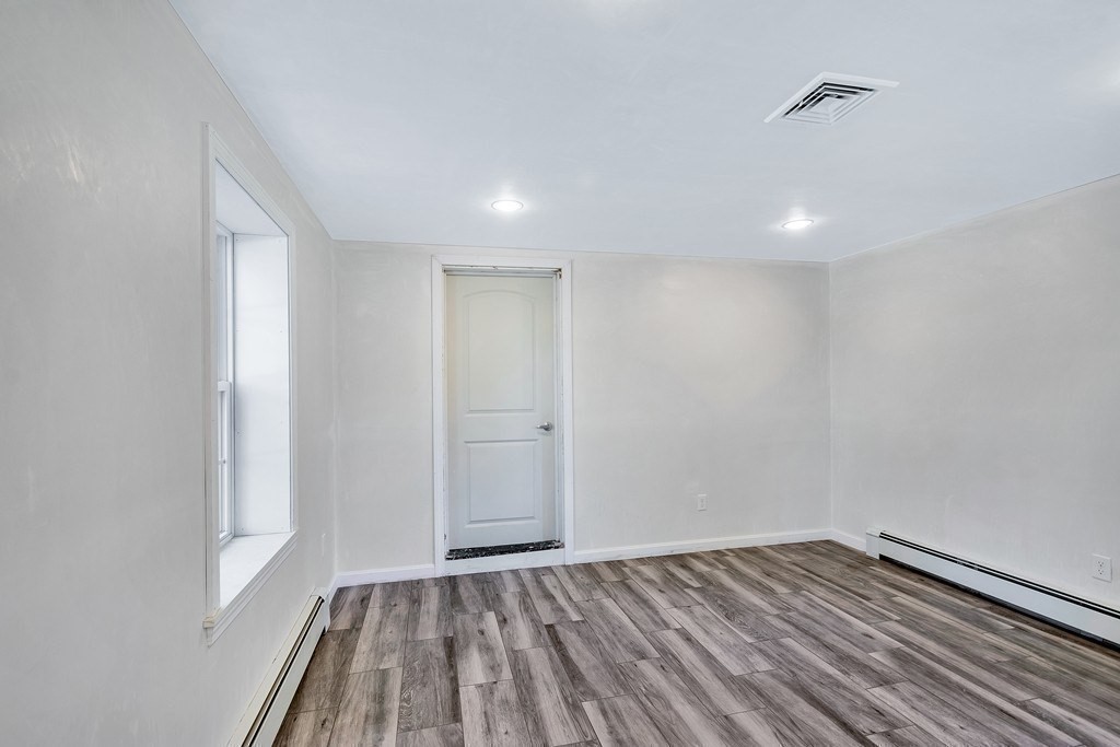 969 Chestnut Street # B Property Photo 10