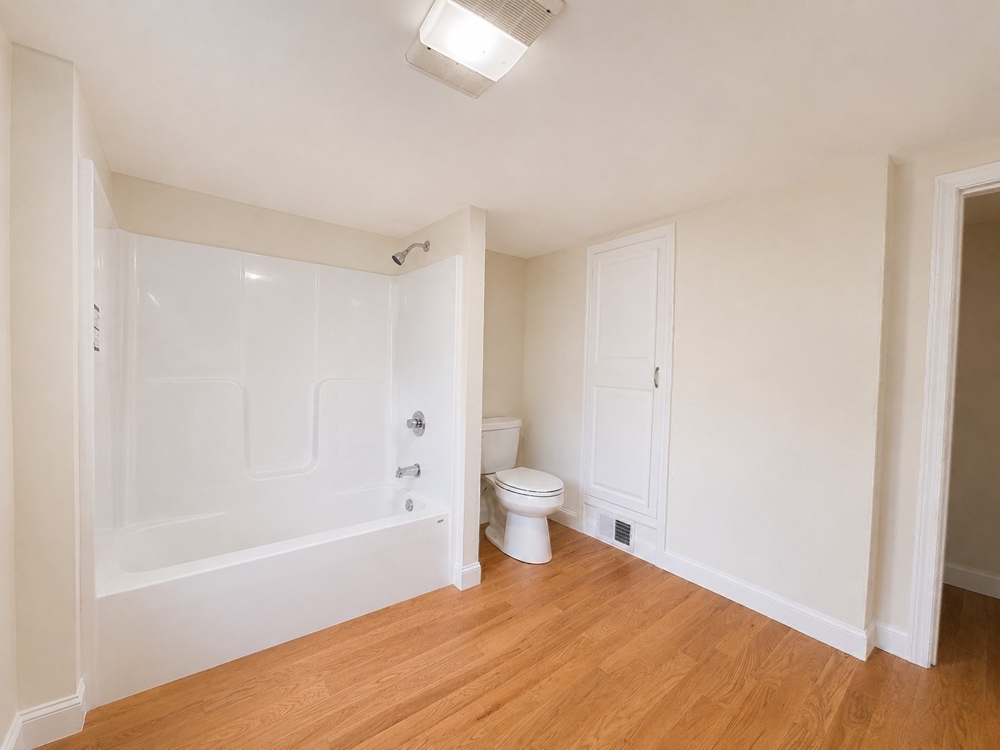 200 Wheeler # 1 Property Photo 24