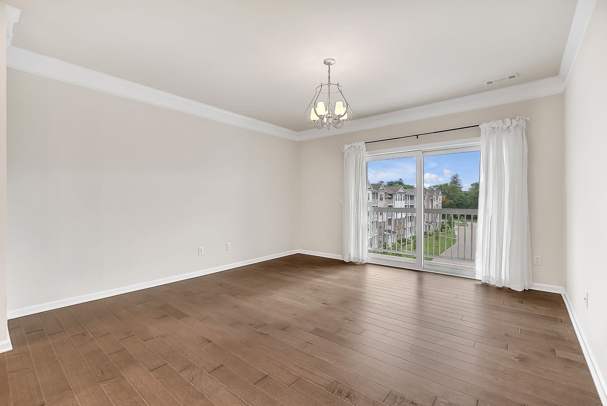 2404 Pennington Dr # 2404 Property Photo 15