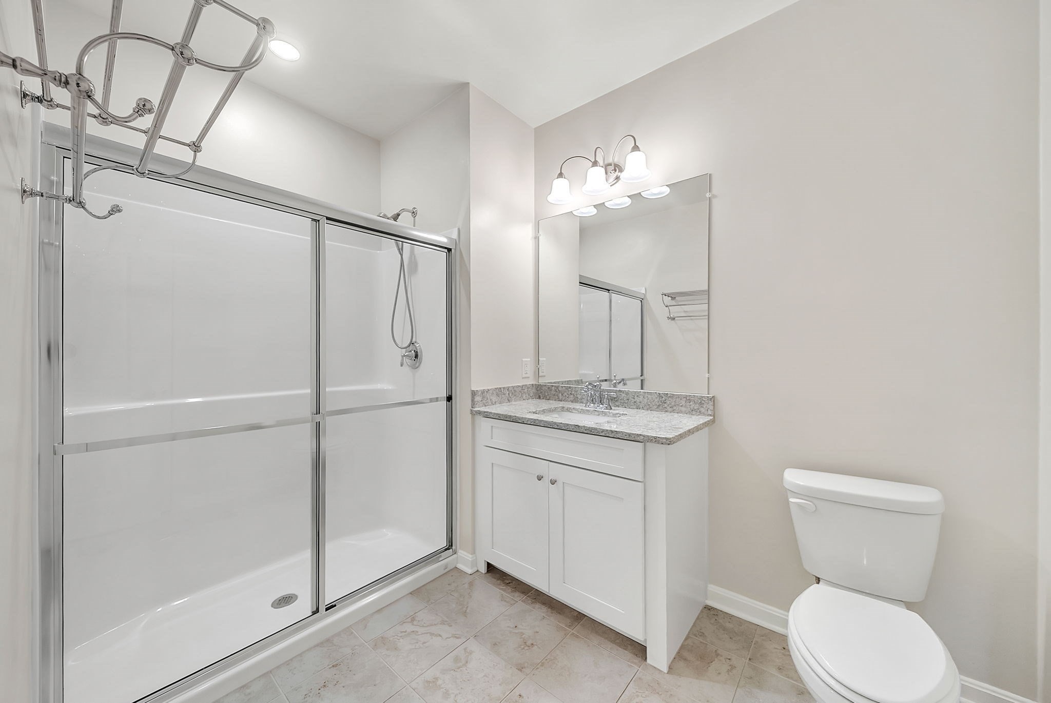 2404 Pennington Dr # 2404 Property Photo 25