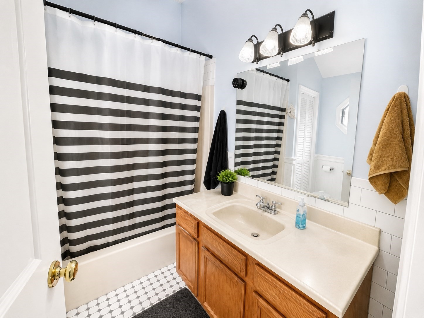37 Tirrell Street # A Property Photo 7